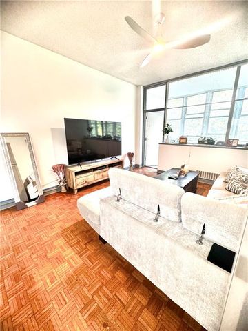 3060 Pharr Court North NW 520, Atlanta, GA 30305