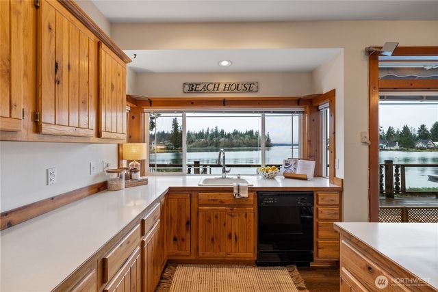 7422 Ray Nash Drive NW, Gig Harbor, WA 98335