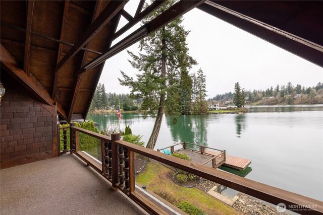 7422 Ray Nash Drive NW, Gig Harbor, WA 98335