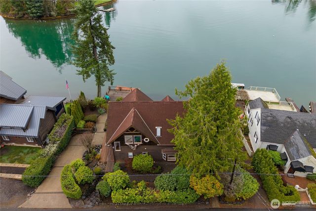 7422 Ray Nash Drive NW, Gig Harbor, WA 98335