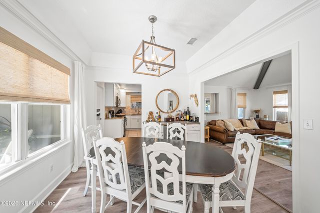 1206 17TH Street N, Jacksonville Beach, FL 32250