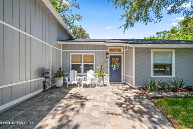 1206 17TH Street N, Jacksonville Beach, FL 32250