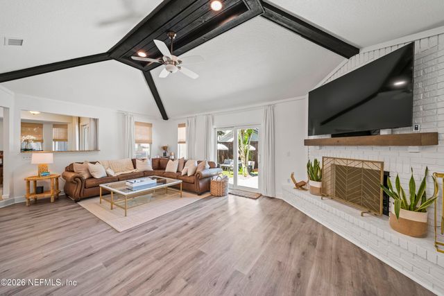 1206 17TH Street N, Jacksonville Beach, FL 32250