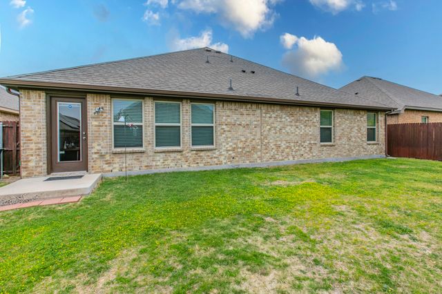 217 Watson Street, Red Oak, TX 75154