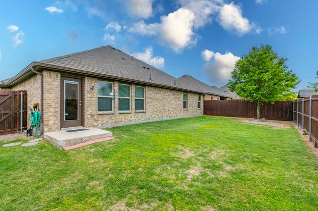 217 Watson Street, Red Oak, TX 75154