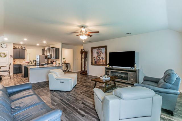 217 Watson Street, Red Oak, TX 75154