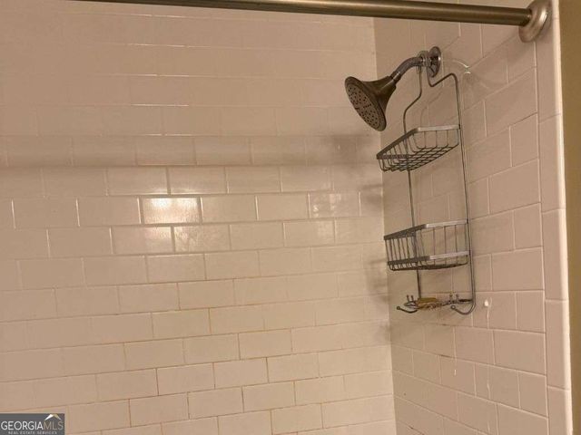 1733 Ellenwood Drive NE, Roswell, GA 30075