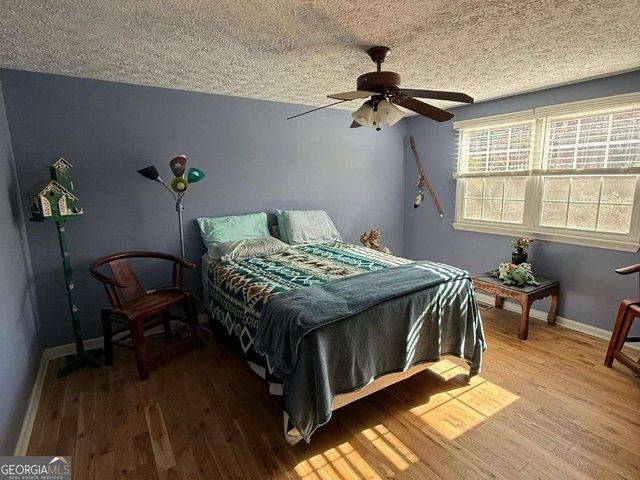 1733 Ellenwood Drive NE, Roswell, GA 30075