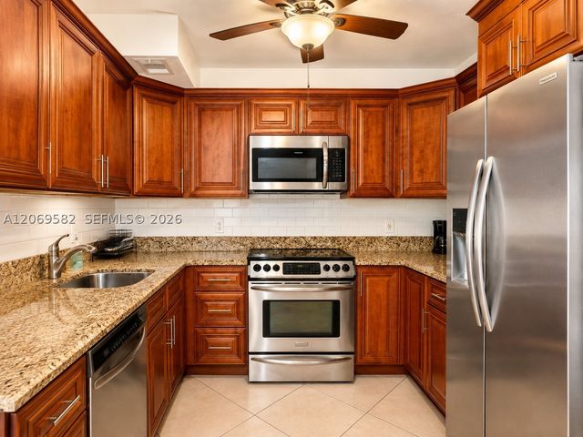 6700 Cypress Rd 507, Plantation, FL 33317