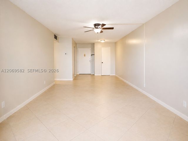 6700 Cypress Rd 507, Plantation, FL 33317