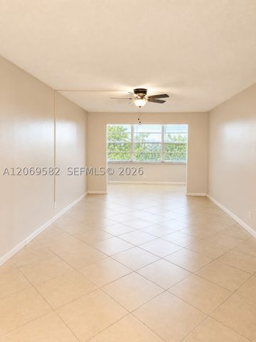 6700 Cypress Rd 507, Plantation, FL 33317