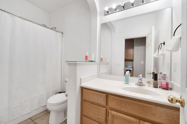 1060 San Jose Avenue, Madera, CA 93637