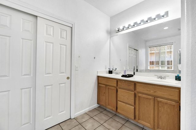 1060 San Jose Avenue, Madera, CA 93637