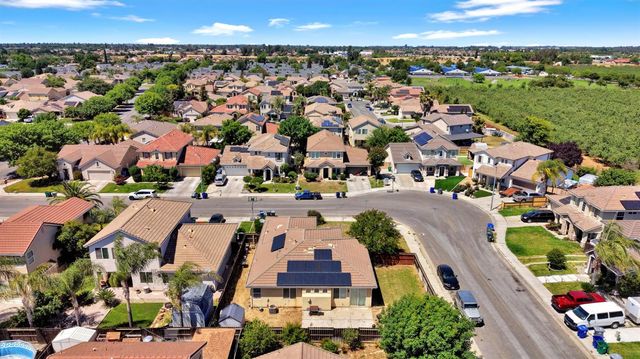 1060 San Jose Avenue, Madera, CA 93637
