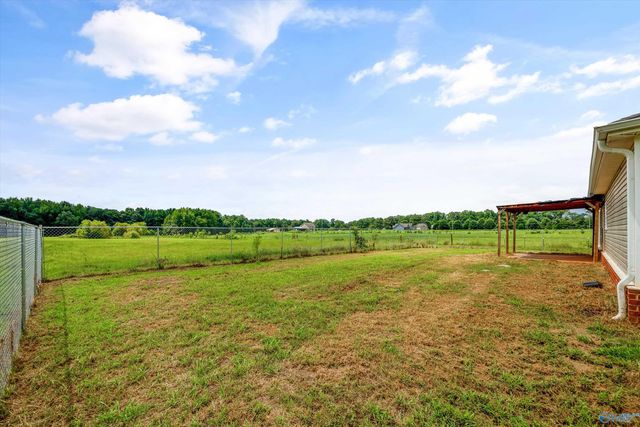 676 Boles Road, Hazel Green, AL 35750