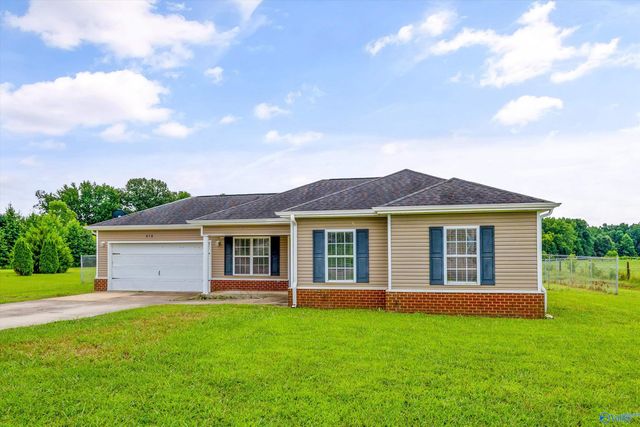 676 Boles Road, Hazel Green, AL 35750