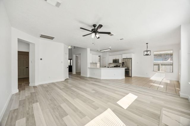 10106 White Oak Trail Lane, Houston, TX 77064