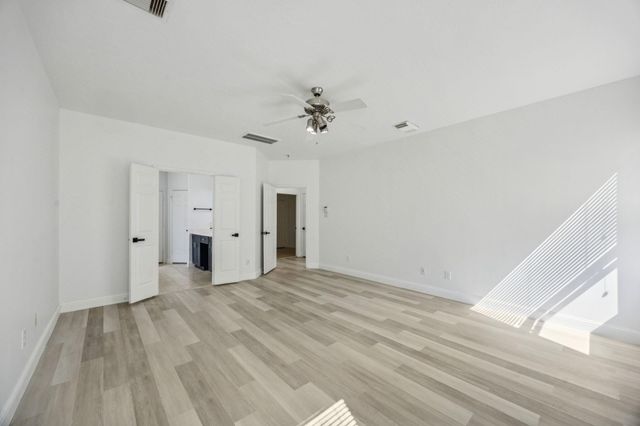 10106 White Oak Trail Lane, Houston, TX 77064