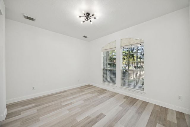 10106 White Oak Trail Lane, Houston, TX 77064