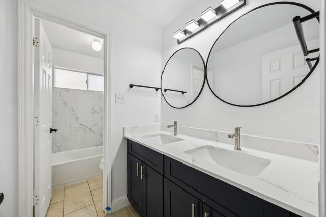 10106 White Oak Trail Lane, Houston, TX 77064