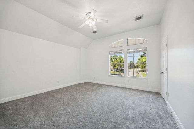 10106 White Oak Trail Lane, Houston, TX 77064