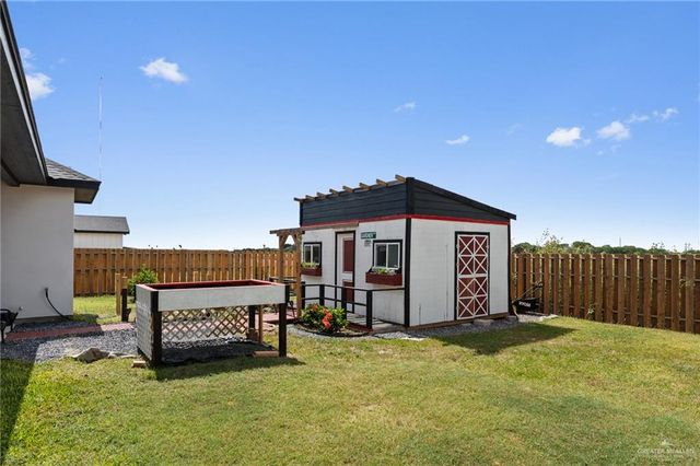 8802 Sandpiper Drive, Harlingen, TX 78552