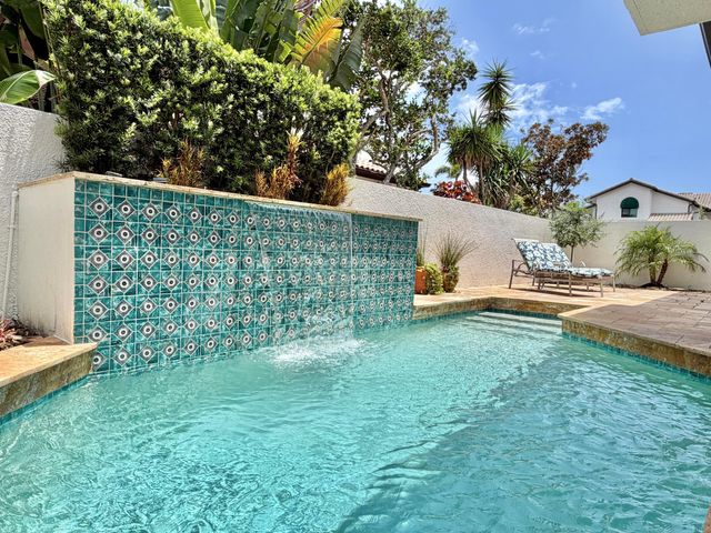 6411 Via Rosa, Boca Raton, FL 33433