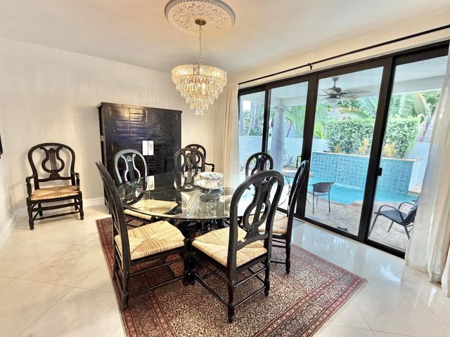 6411 Via Rosa, Boca Raton, FL 33433