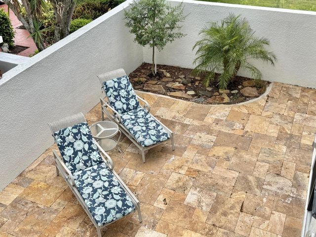 6411 Via Rosa, Boca Raton, FL 33433
