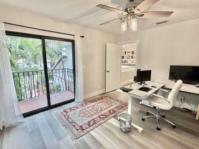 6411 Via Rosa, Boca Raton, FL 33433