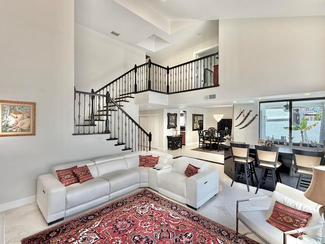 6411 Via Rosa, Boca Raton, FL 33433