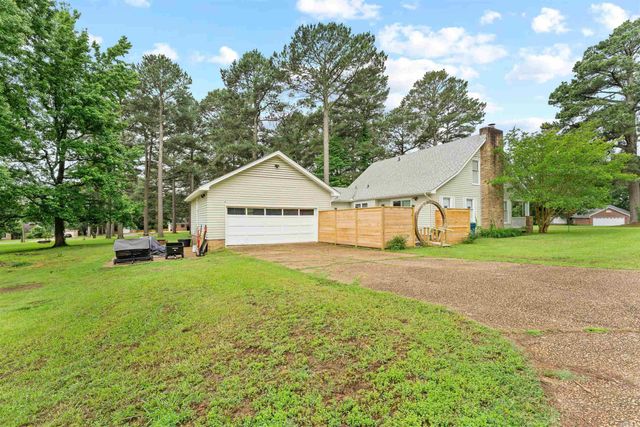 40 Rosewood Drive, Beebe, AR 72012