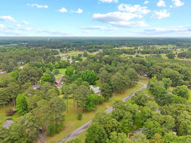 40 Rosewood Drive, Beebe, AR 72012