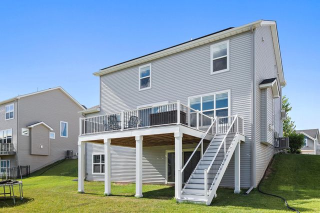 11689 35th Street N, Lake Elmo, MN 55042