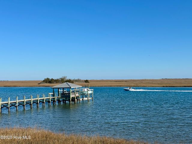 596 Heart Pine Avenue, Wilmington, NC 28411