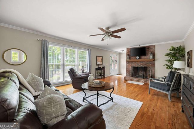 131 Page Place, Canton, GA 30114