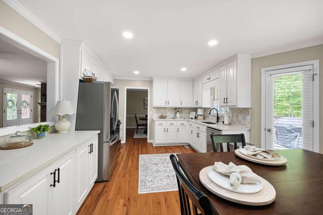 131 Page Place, Canton, GA 30114