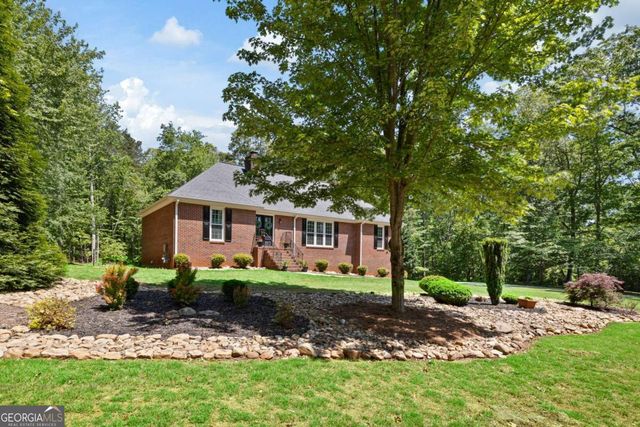 131 Page Place, Canton, GA 30114