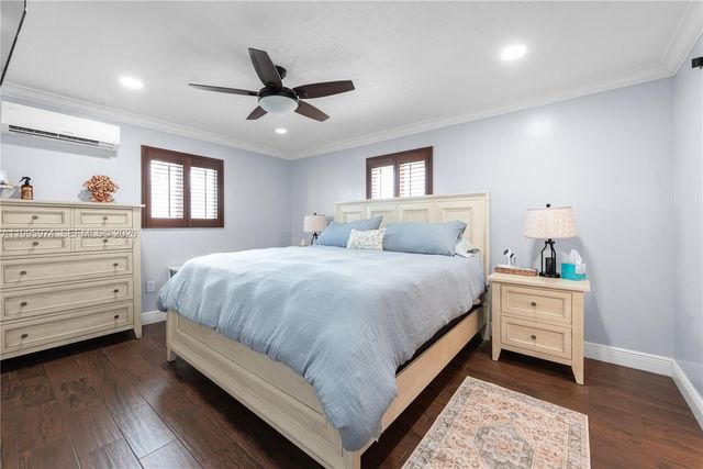 670 NW 16th St 670, Homestead, FL 33030