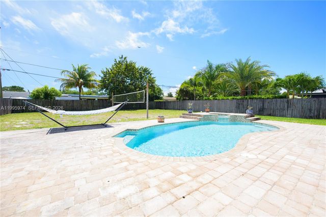 670 NW 16th St 670, Homestead, FL 33030