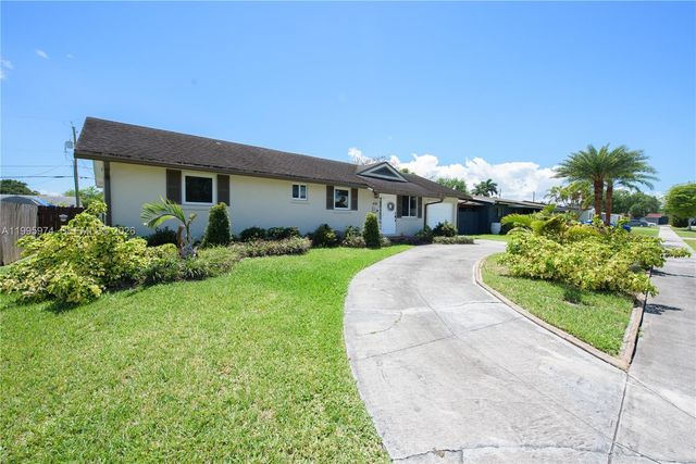 670 NW 16th St 670, Homestead, FL 33030