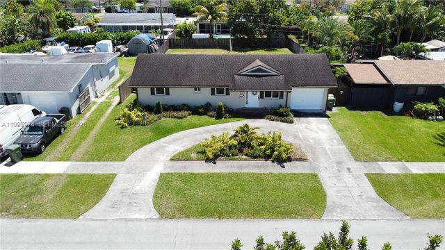 670 NW 16th St 670, Homestead, FL 33030