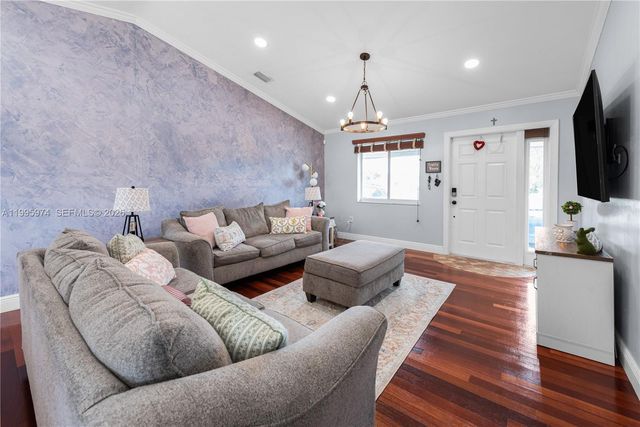 670 NW 16th St 670, Homestead, FL 33030