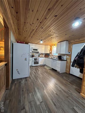 4755 Bb Highway, Irondale, MO 63648