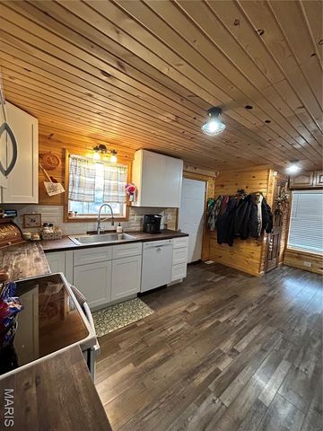 4755 Bb Highway, Irondale, MO 63648