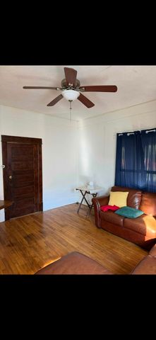 615 W Oak St A, Denton, TX 76201