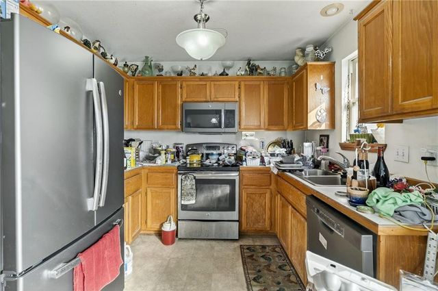 3715 N Euclid Avenue, Kansas City, MO 64116