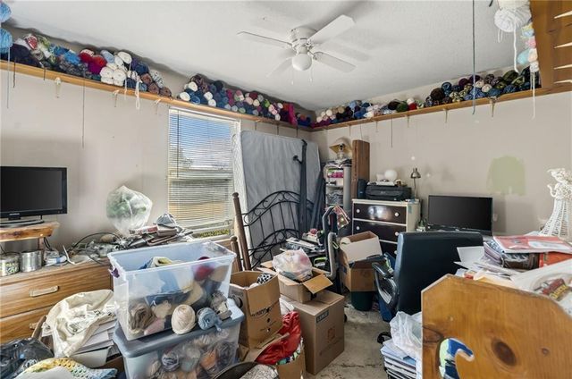 3715 N Euclid Avenue, Kansas City, MO 64116