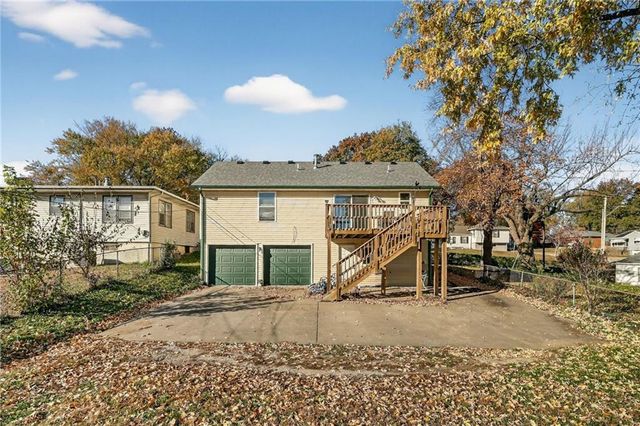 3715 N Euclid Avenue, Kansas City, MO 64116
