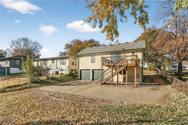 3715 N Euclid Avenue, Kansas City, MO 64116